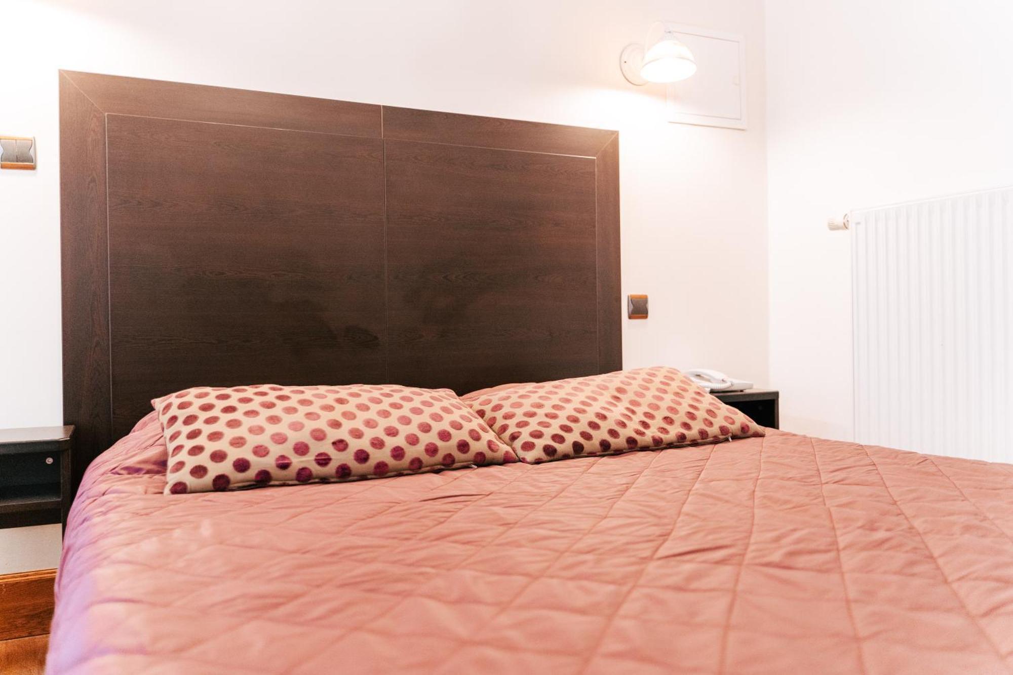 Des Consuls 3* Castelnau-de-Montmiral