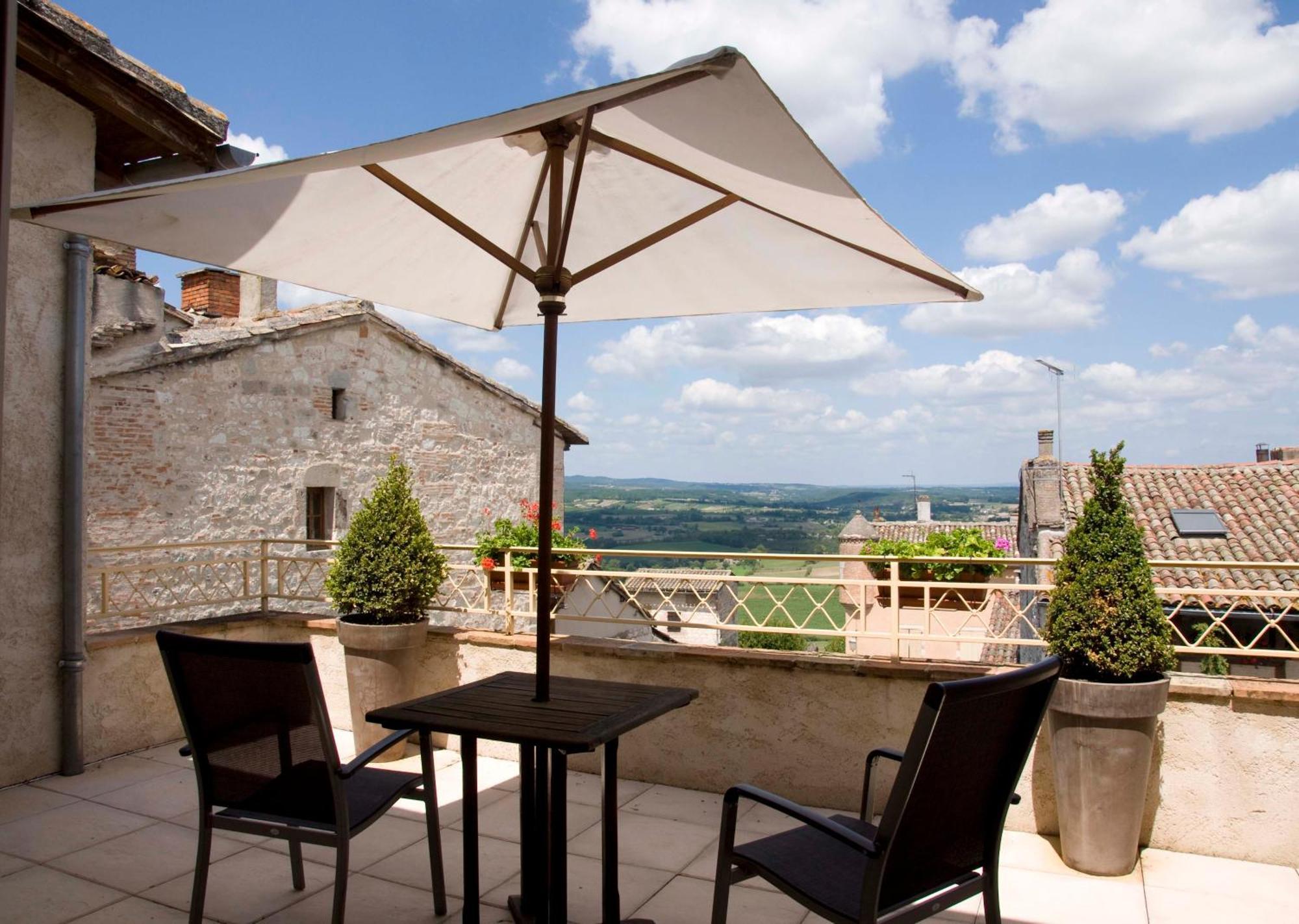 Des Consuls Castelnau-de-Montmiral