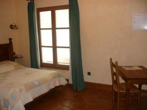 Des Consuls Hotel Castelnau-de-Montmiral